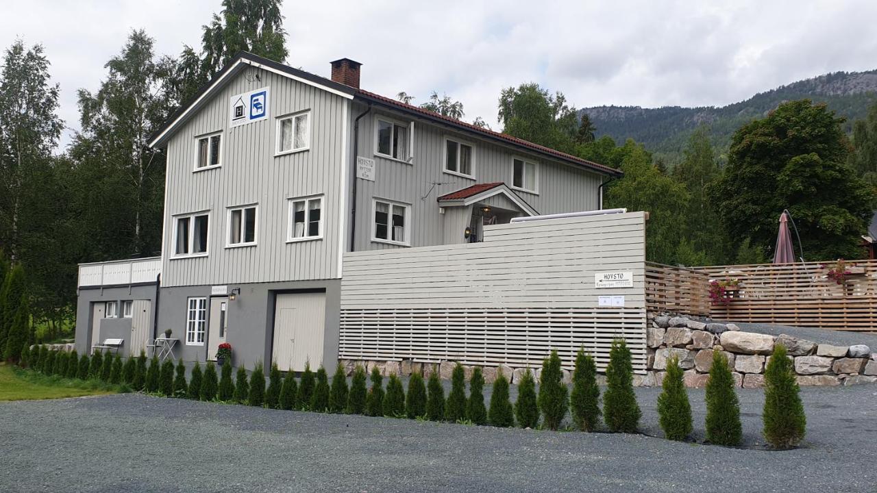 Hovsto Guest house *